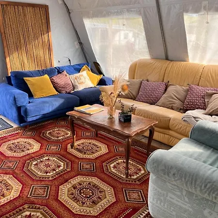 Aparra Surfcamp Андай