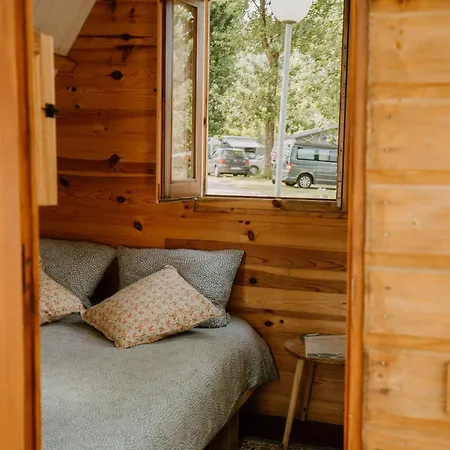Aparra Surfcamp Кемпинг Андай