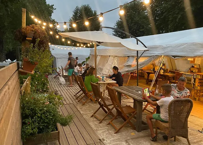 Aparra Surfcamp Kemping *