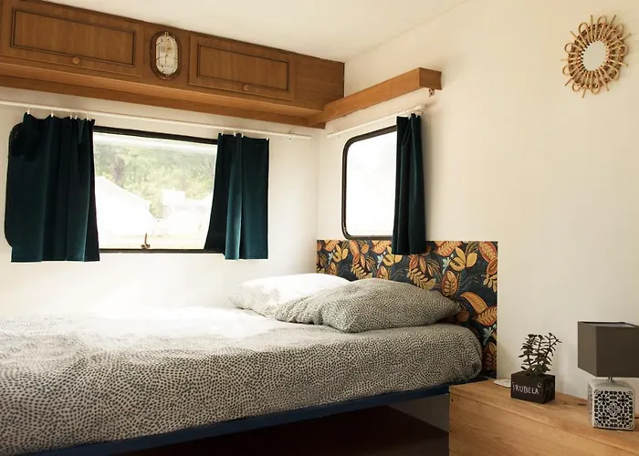 Aparra Surfcamp Kemping *