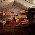 مكان تخييم Aparra Surfcamp *
