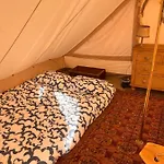 Aparra Surfcamp 营地 *