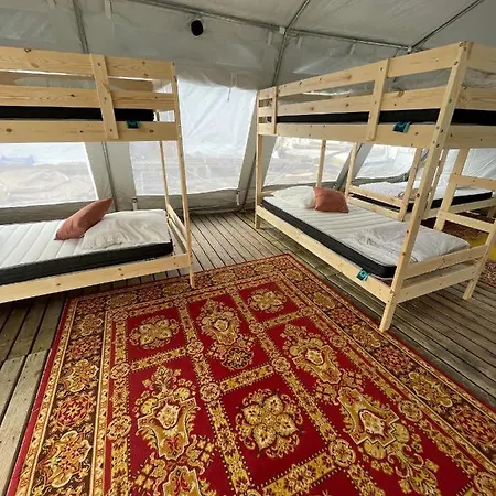 Aparra Surfcamp مكان تخييم *