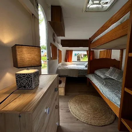 Aparra Surfcamp مكان تخييم