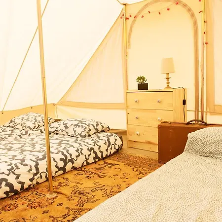 Aparra Surfcamp Campsite *
