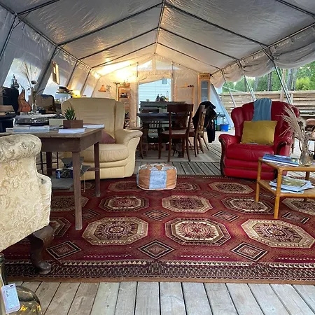 Aparra Surfcamp أُنْداي