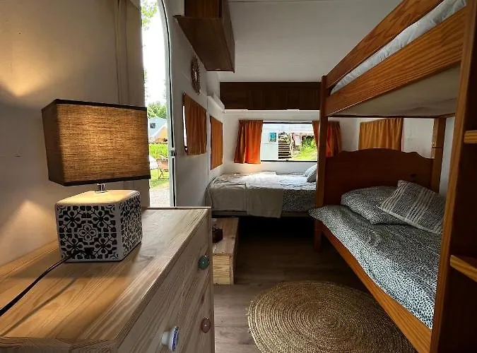 Aparra Surfcamp Campeggio